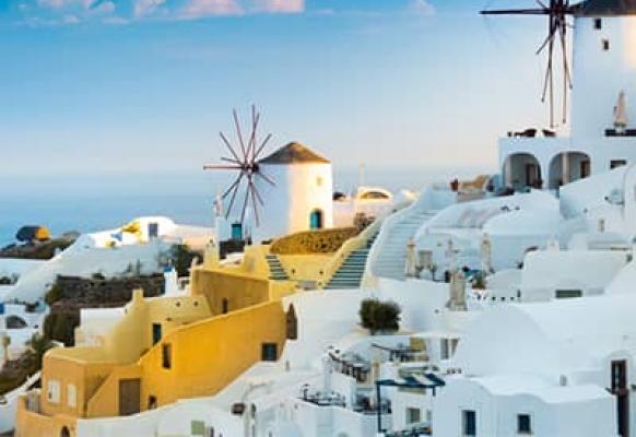 Oia, Santorini, Greece